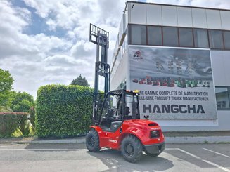 Carrelli elevatori fuoristrada Hangcha TT25-4
