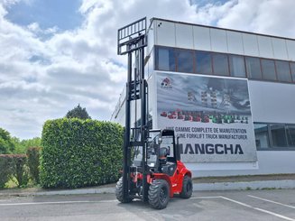 Carrelli elevatori fuoristrada Hangcha TT25-4
