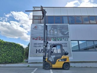 Carrello elevatore frontale a 4 ruote Caterpillar GP25NTD - 8