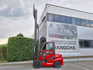 Carrello elevatore frontale a 4 ruote Hangcha XF35D-2