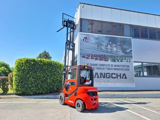 Carrello elevatore frontale a 4 ruote Hangcha XF25D-2