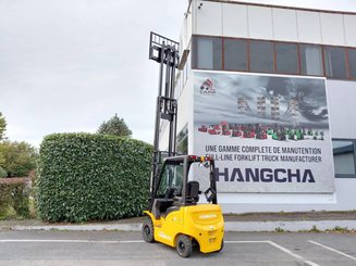 Carrello elevatore frontale a 4 ruote Hangcha XE18i