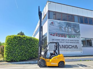 Carrello elevatore frontale a 4 ruote Hangcha XE25i