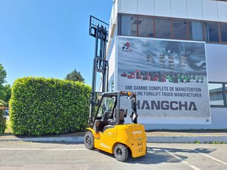 Carrello elevatore frontale a 4 ruote Hangcha XE25i