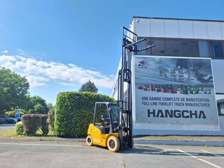 Carrello elevatore frontale a 4 ruote Hangcha XE25i