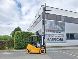 Carrello elevatore frontale a 4 ruote Hangcha XE25i