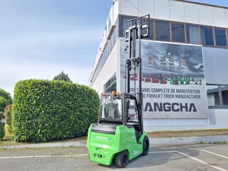 Carrello elevatore frontale a 4 ruote Hangcha AE35-I