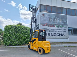 Carrello elevatore frontale a 4 ruote Hangcha XE35i (CPD35-XEY2HA-SI)
