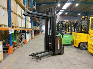 Stoccatori guida in accompagnamento Hangcha CDD12-XT1-SiL