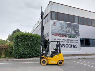 Carrello elevatore frontale a 4 ruote Hangcha XE18i (CPD18-XEY2HA-SI) 