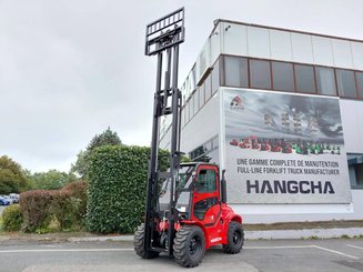 Carrelli elevatori fuoristrada Hangcha TT18-4