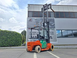 Carrello elevatore frontale a 4 ruote Toyota 8FBMT50 - 11