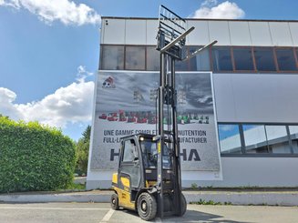 Carrello elevatore frontale a 4 ruote Yale GDP25VX