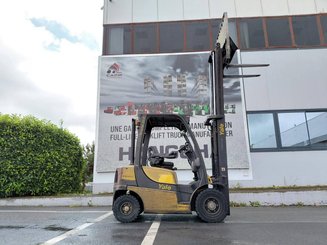 Carrello elevatore frontale a 4 ruote Yale GDP20VX