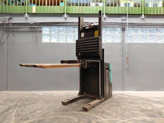 Carrelli commissionatori Mitsubishi OPBL10N