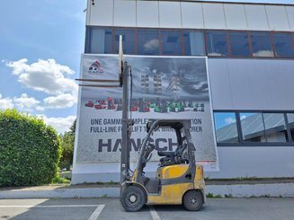 Carrello elevatore frontale a 4 ruote Yale GDP18VX