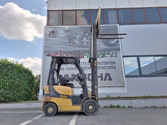 Carrello elevatore frontale a 4 ruote Yale gdp16vx