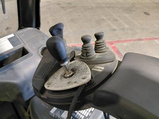 Carrello elevatore frontale a 4 ruote Fenwick E16P - 7