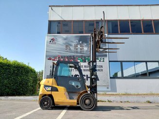 Carrello elevatore frontale a 4 ruote Caterpillar DP40N