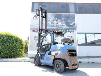 Carrello elevatore frontale a 4 ruote Caterpillar GP50NTD