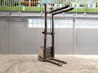 Stoccatori guida in accompagnamento Crown WF3000 1.2 - 6