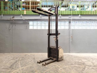 Stoccatori guida in accompagnamento Crown WF3000 1.2 - 7