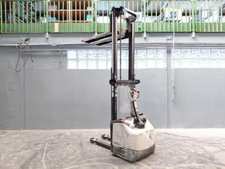 Stoccatori guida in accompagnamento Crown WF3000 1.2