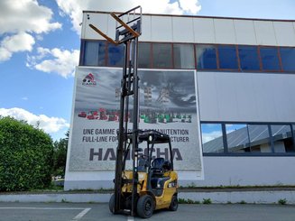 Carrello elevatore frontale a 4 ruote Caterpillar GP18N