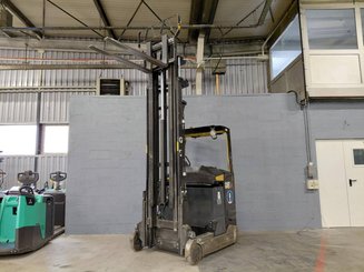 Carrelli retrattili Caterpillar NR14N