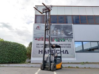 Carrello elevatore frontale a 4 ruote STILL R60-25