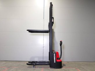 Stoccatori guida in accompagnamento Hangcha CDD12-AMC2-L