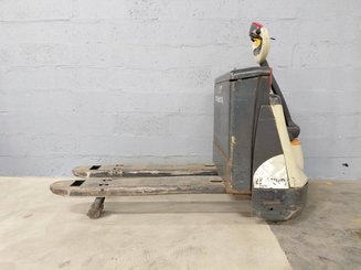 Transpallet guida in accompagnamento Crown WP3020-2.0