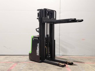 Stoccatori guida in accompagnamento Hangcha CDD14-XT1-SI 