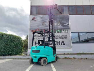 Carrello elevatore frontale a 4 ruote Hyster J2.50XM