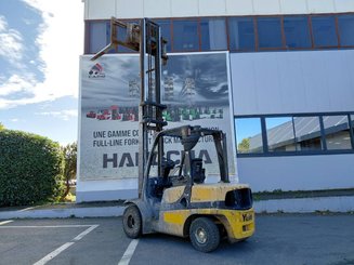 Carrello elevatore frontale a 4 ruote Yale GDP35VX