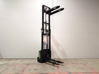 Stoccatori guida in accompagnamento Hangcha CDD12-AMC2-Li