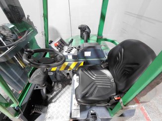 Carrelli multidirezionali Combilift COMBI CB2500