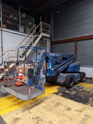 Piattaforma articolata Upright AB46E