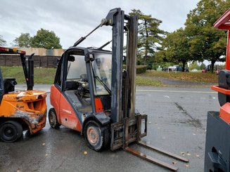 Carrello elevatore frontale a 4 ruote Fenwick H30D - 1