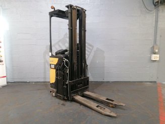 Stoccatori con pedana Caterpillar NSR16N