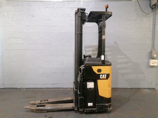 Stoccatori con pedana Caterpillar NSR16N