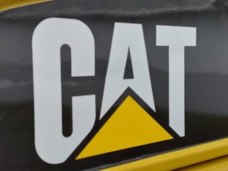 Carrello elevatore frontale a 4 ruote Caterpillar GP25N