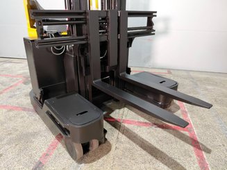 Carrelli retrattili multidirezionali Caterpillar NRM20K - 11