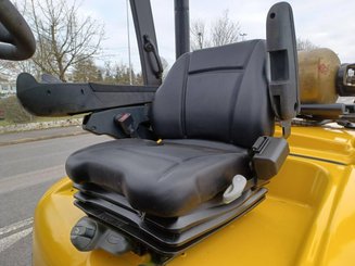 Carrello elevatore frontale a 4 ruote Yale GLP40 VX