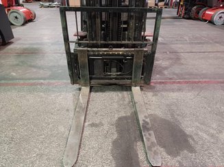 Carrello elevatore frontale a 4 ruote Hangcha XF35G