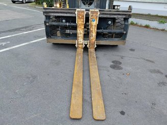 Carrello elevatore frontale a 4 ruote Yale GDP160EC12