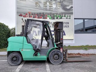 Carrello elevatore frontale a 4 ruote Mitsubishi FD50N