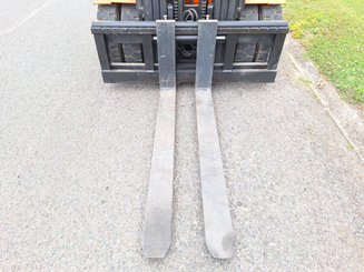 Carrello elevatore frontale a 4 ruote Carer R45N5