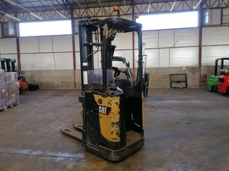 Stoccatori con pedana Caterpillar NSR20N