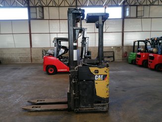 Stoccatori con pedana Caterpillar NSR20N